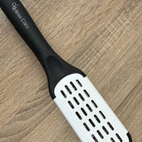 Pince lissante Kelma Care pour faciliter le lissage ou le brushing